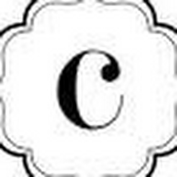 Meet your Posher, Caitlin - Picture 1 of 1